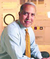 arunsarin.jpg (10686 bytes)