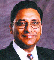 vinod.jpg (13435 bytes)